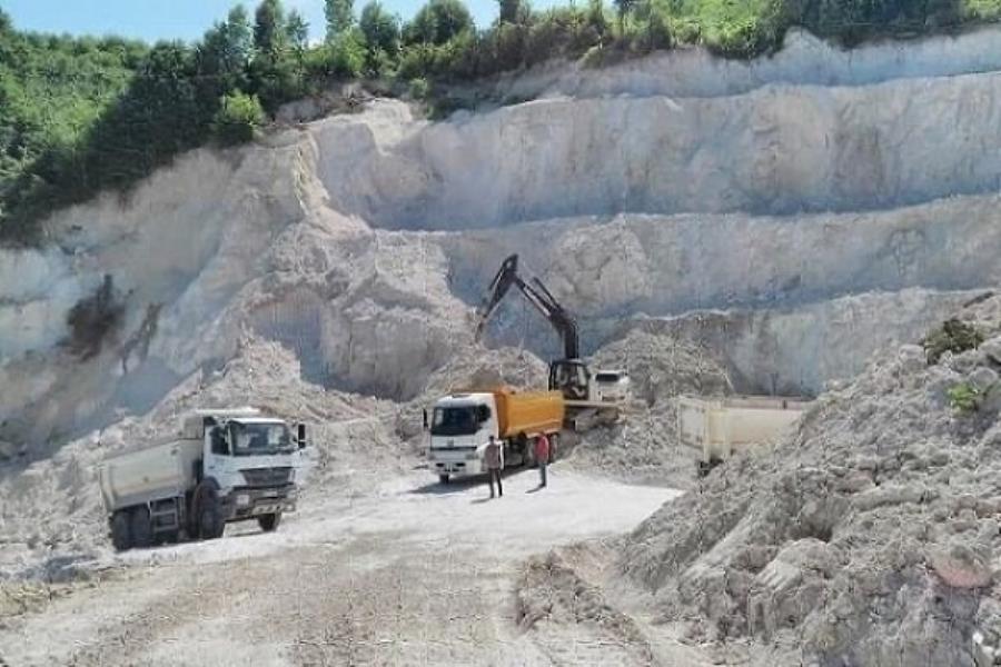 معادن استیجاری؛ دور زدن اصل ۴۴ قانون اساسی